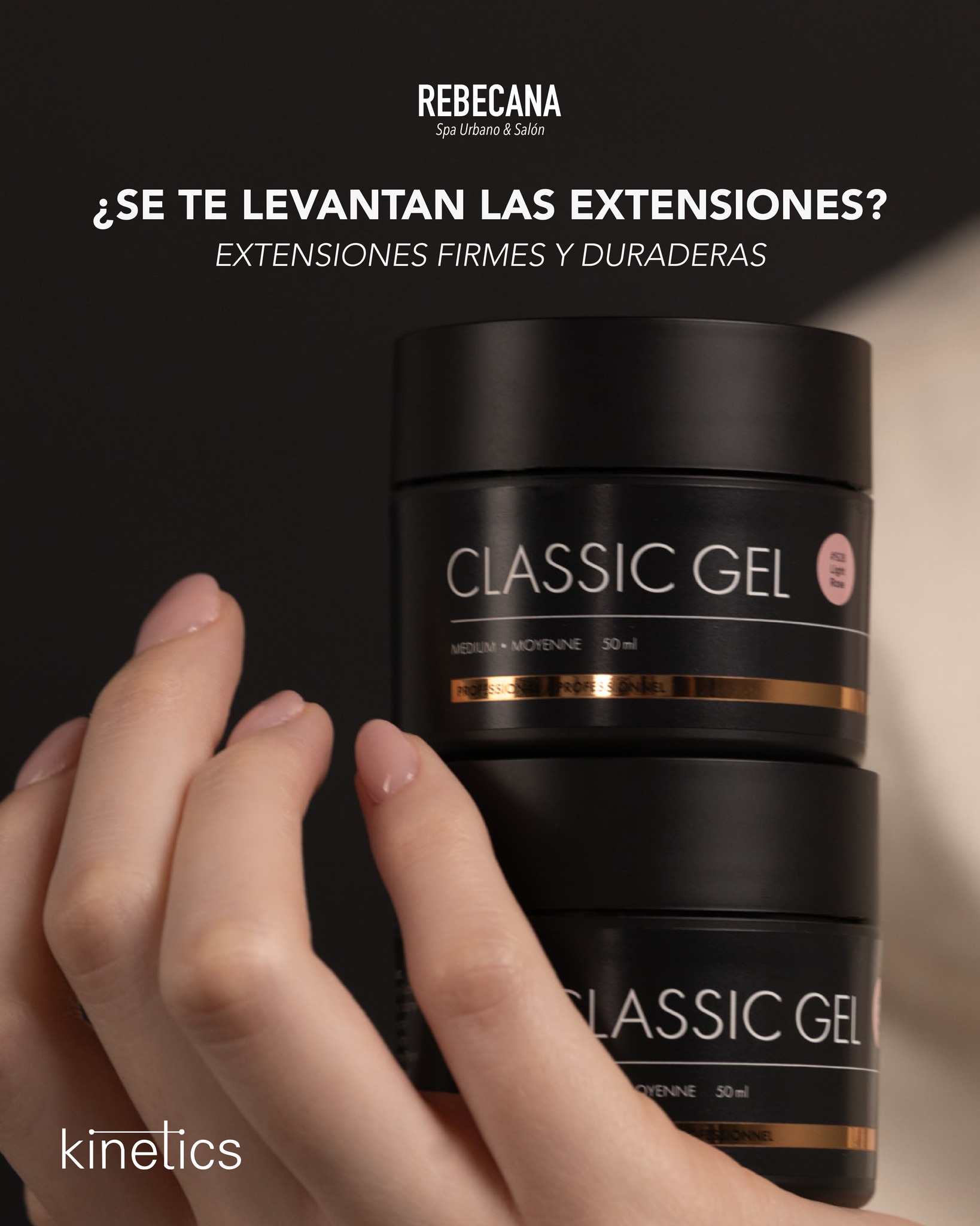 Dos potes de Classic Gel con el mensaje extensiones firmes y duraderas