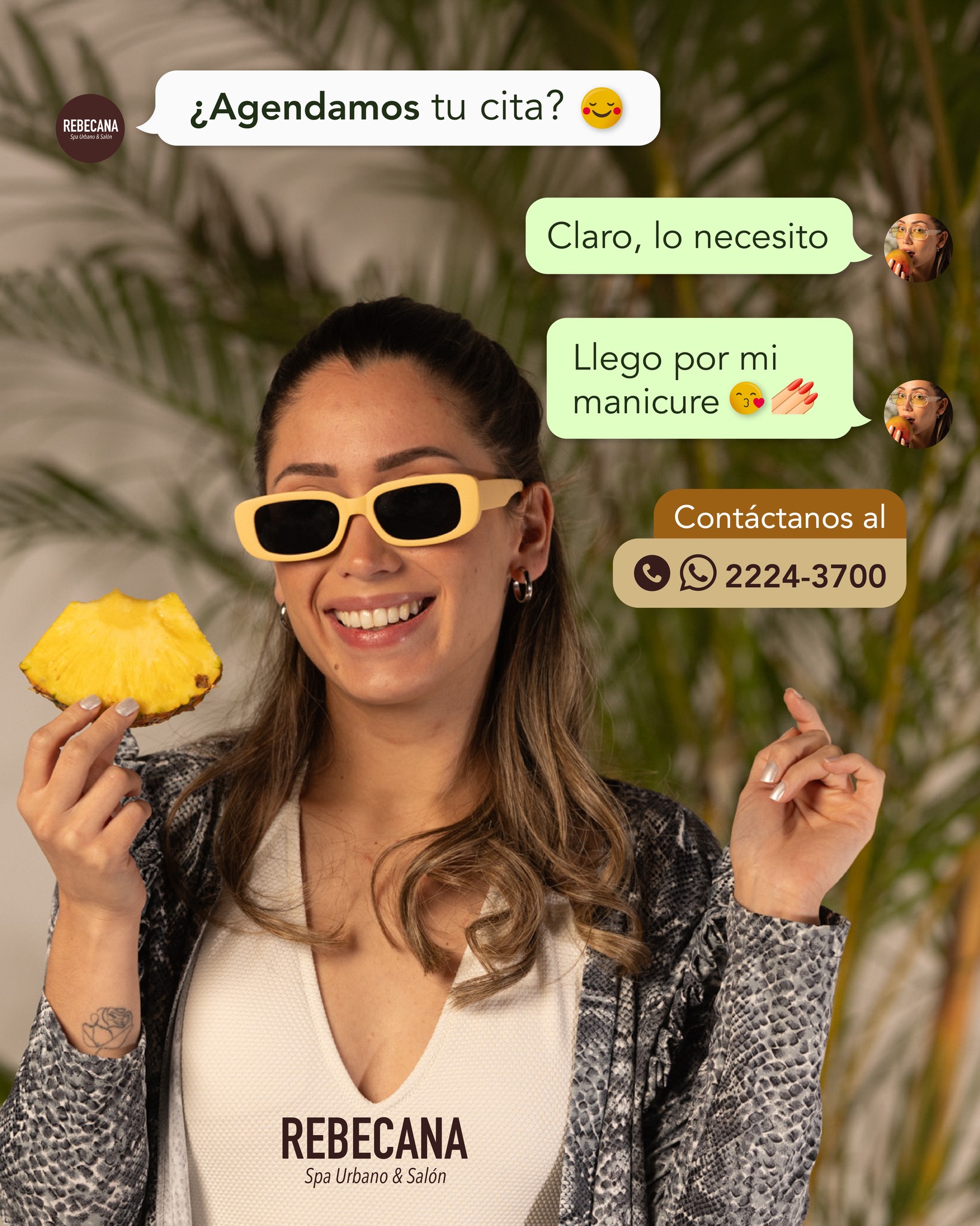 Modelo con lentes de sol y pina, con burbujas de chat agendando cita